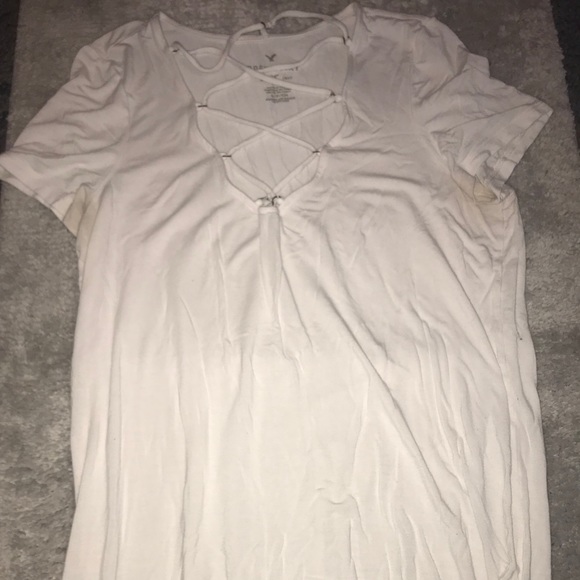American Eagle Outfitters Tops - White T-shirt with neck detail